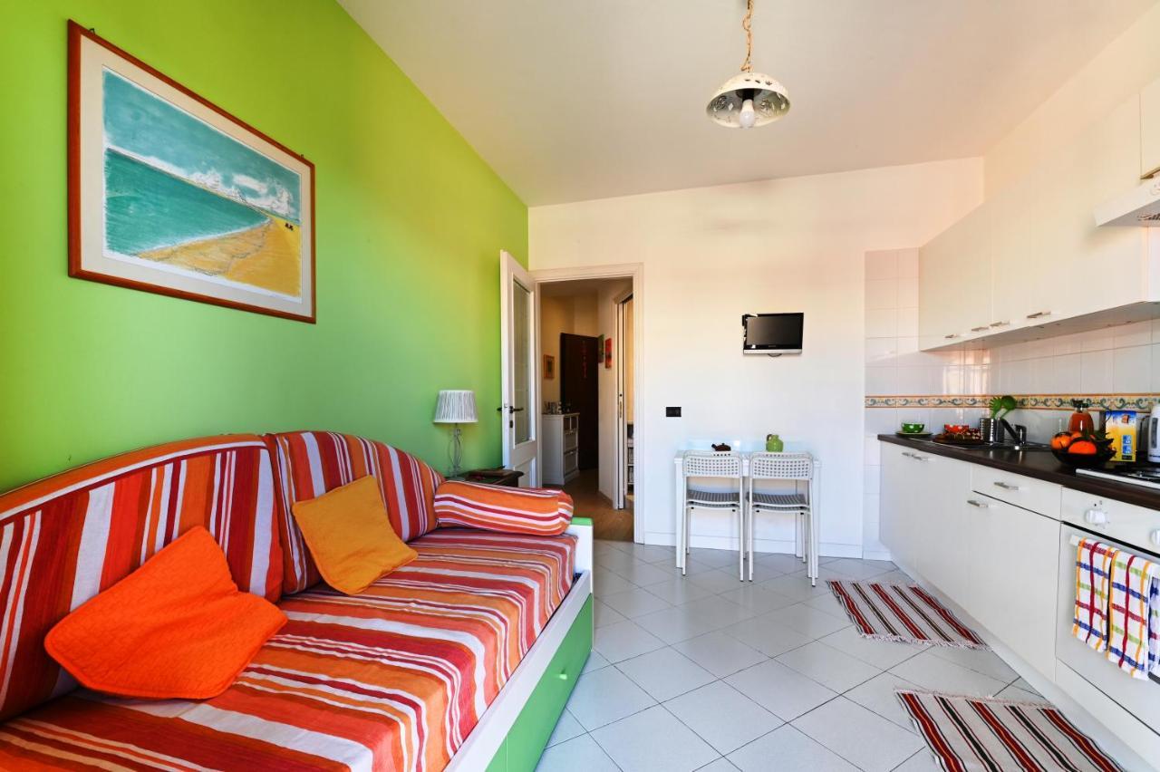 Le Temps Retrouve Apartment Sorrento Luaran gambar